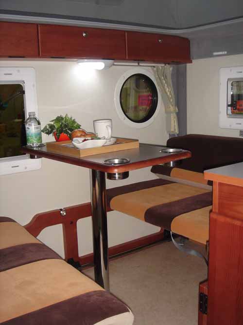 �C���f�B�A�i�ERV�@�C���f�B-727