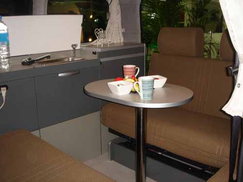 �t�@�[�X�g�J�X�^���@�|�R