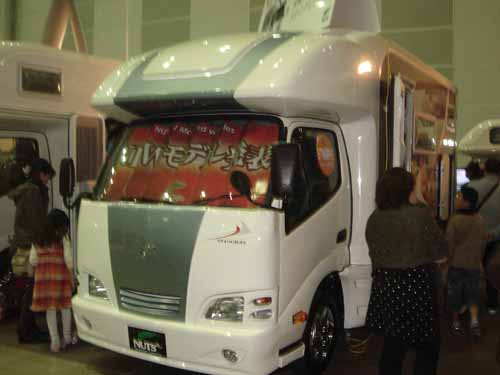 �i�b�c�q�u�@�X�e�B���O���[